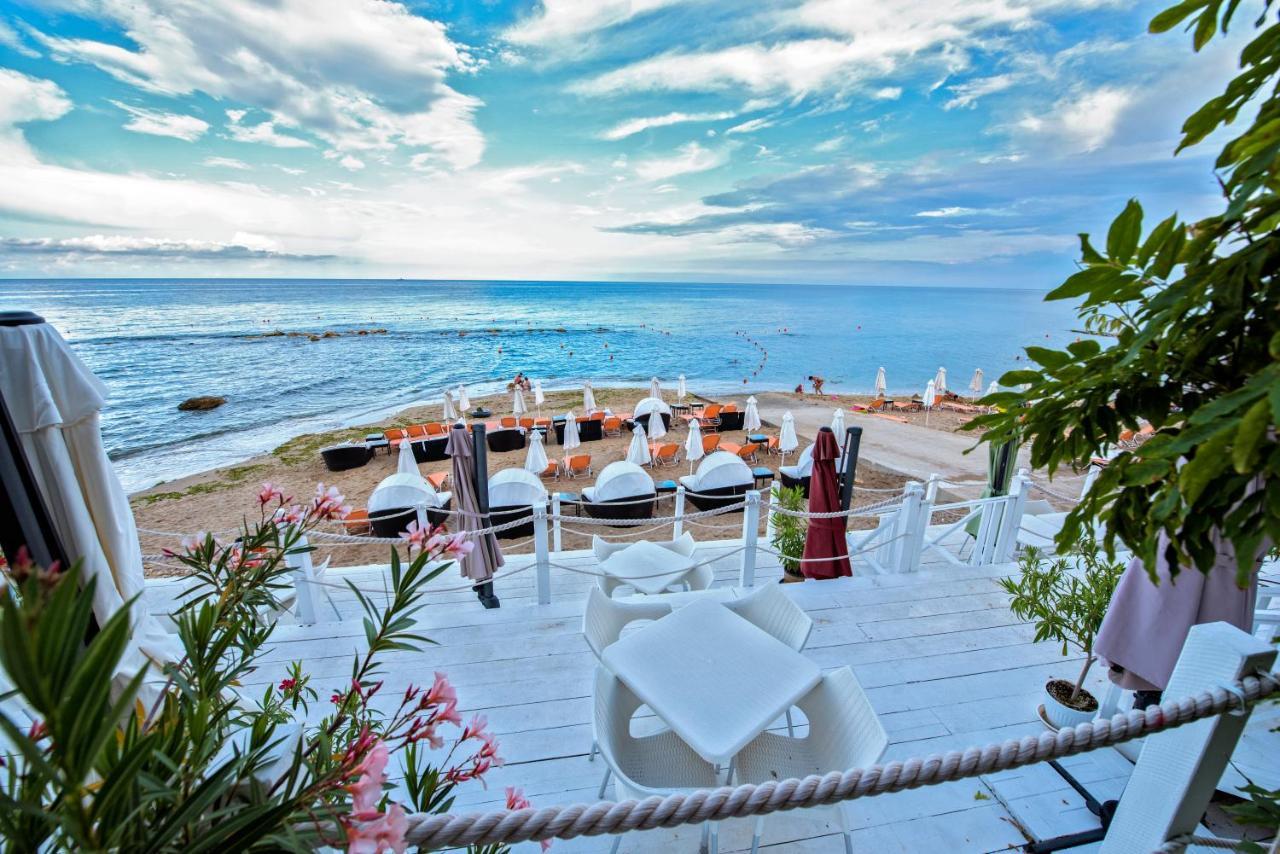 Dreams In La Mer Golden Sands Bagian luar foto