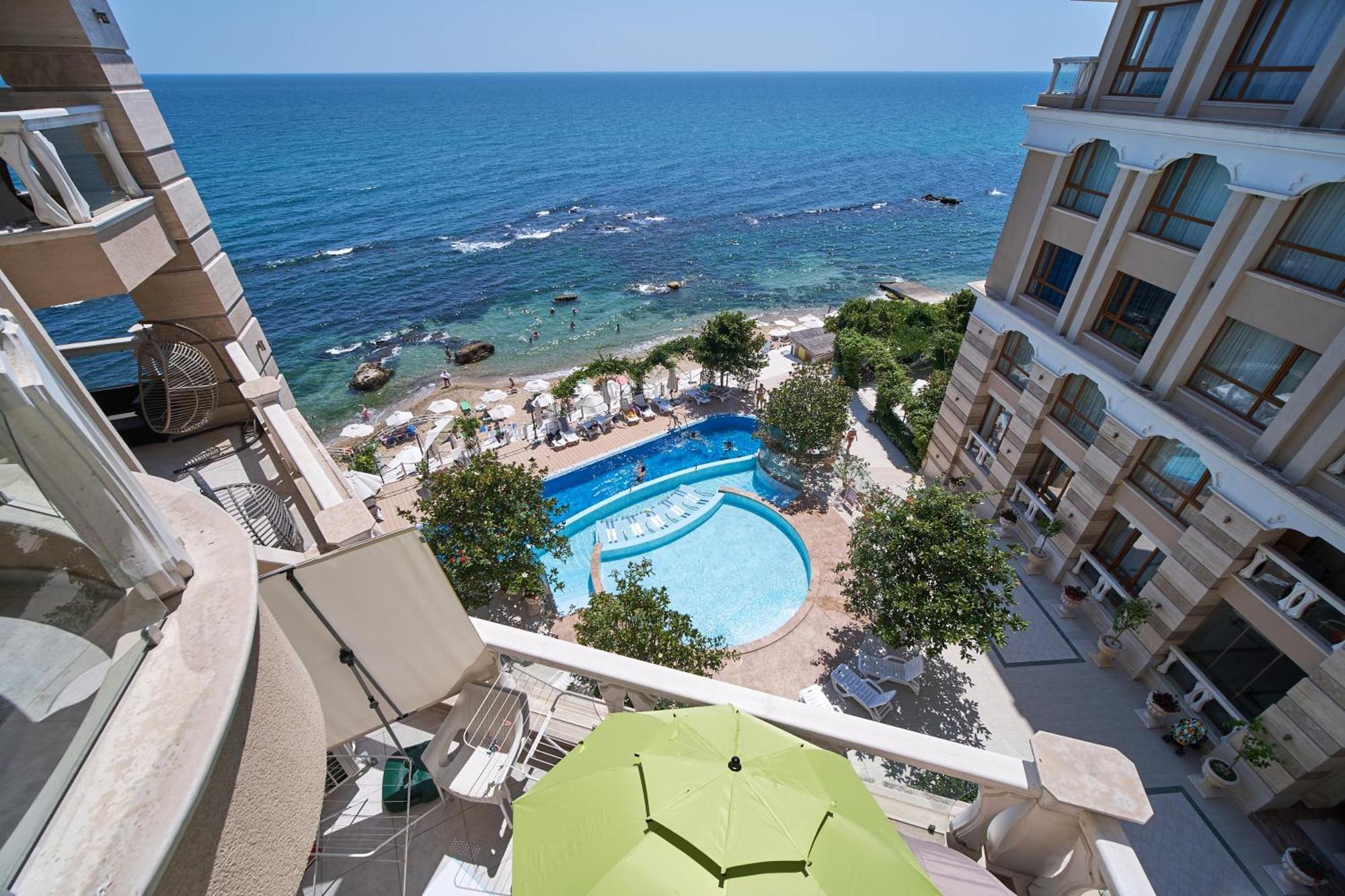 Dreams In La Mer Golden Sands Bagian luar foto